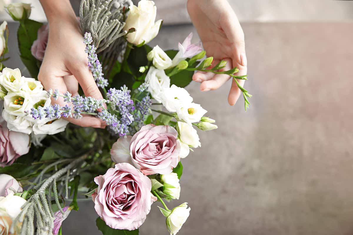 How to Make Cut Flowers Last Longer