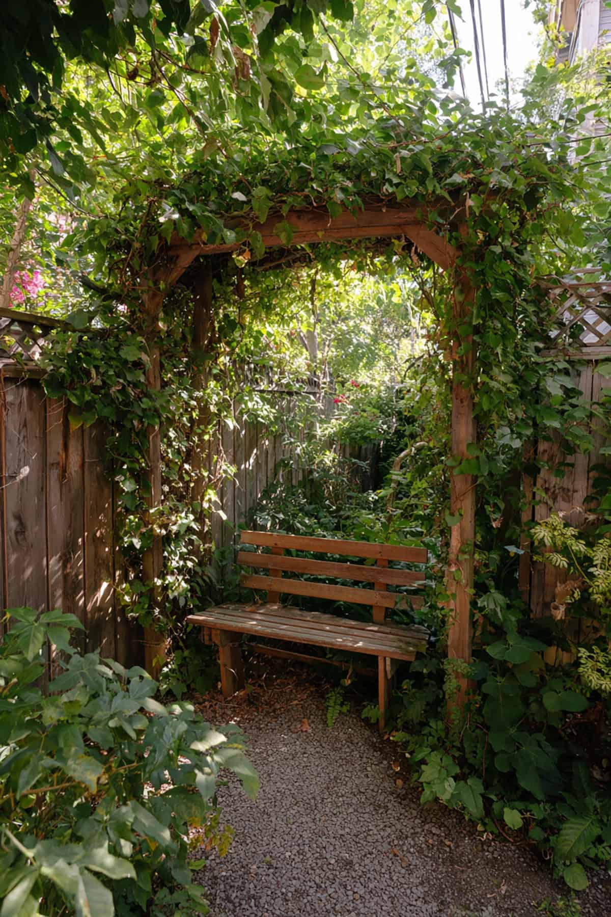 DIY Vine Covered Arch Nook