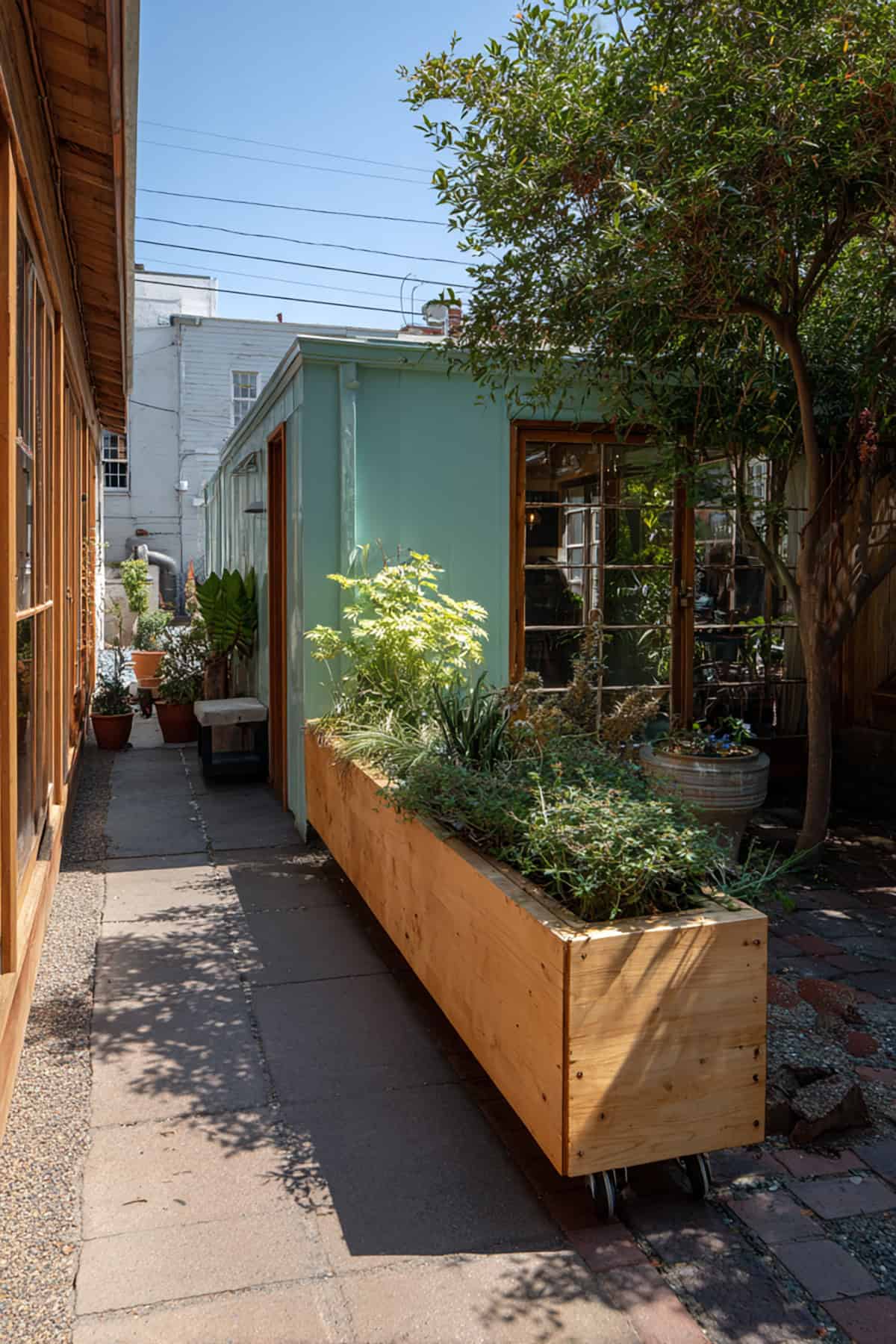 Slim Rolling Planter in Micro Backyard